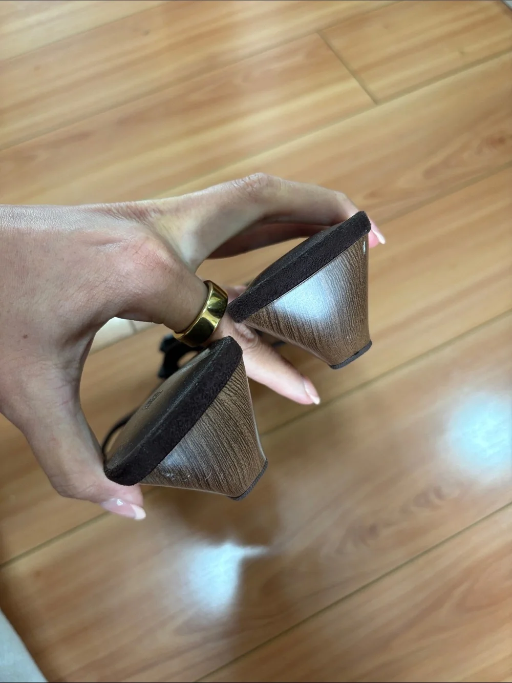 Leather sandals - Picture 4 of 5